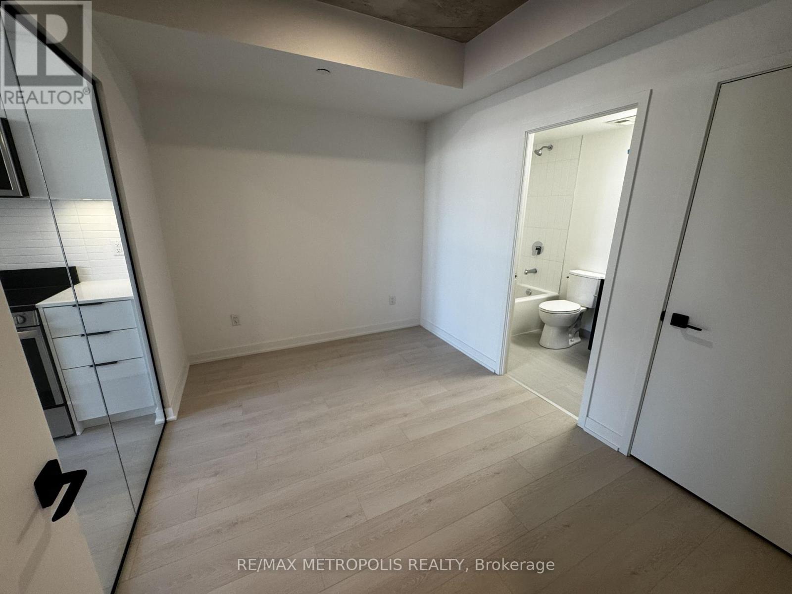 407 - 1 VINE AVENUE, Toronto (Junction Area) — photo 7