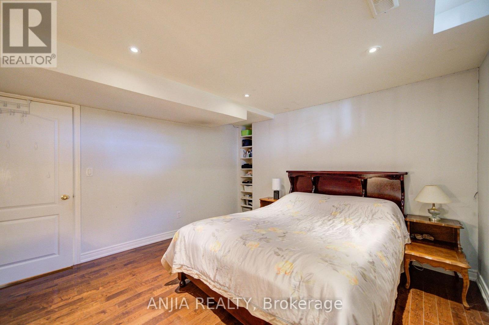 38 HARPER'S GATE WAY - Image 34