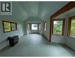 Bathroom - 9 Mine Rd, Lasqueti Island, BC V0R2J0 Photo 6