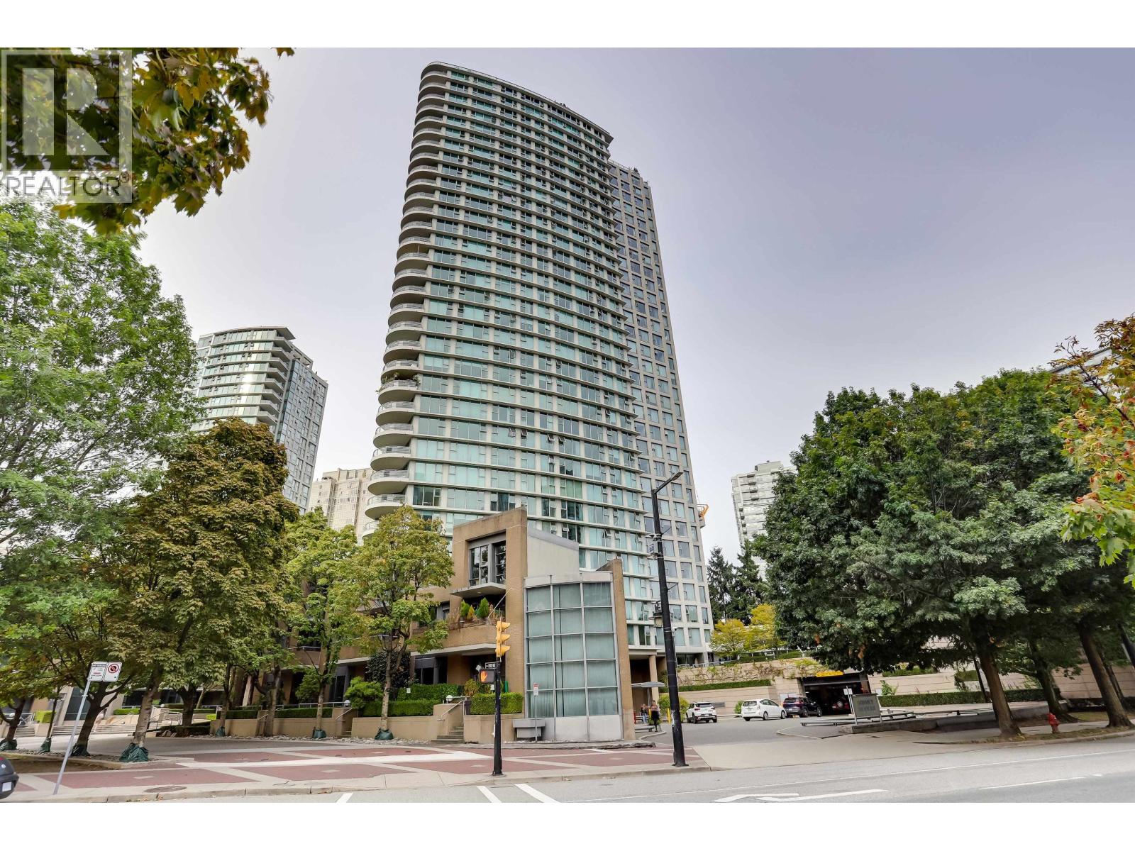2008 1009 EXPO BOULEVARD, Vancouver — photo 1
