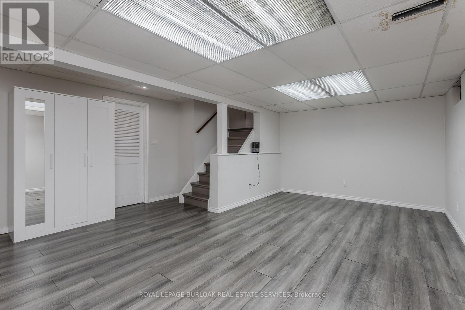 14 ELLINGTON AVENUE - Image 24