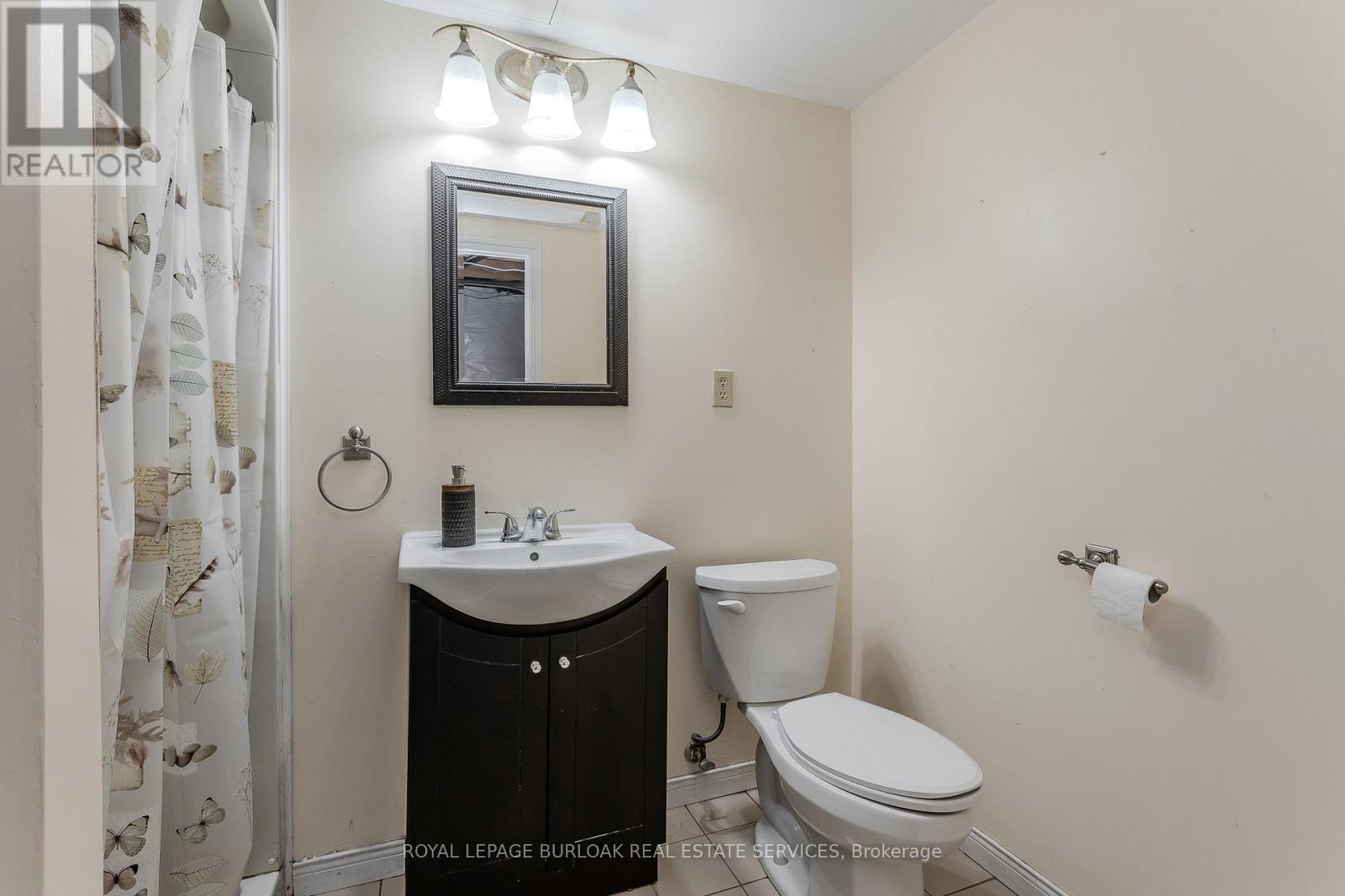 14 ELLINGTON AVENUE - Image 25