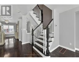 370 Doak Lane, Newmarket, ON L3Y0A8 Photo 15