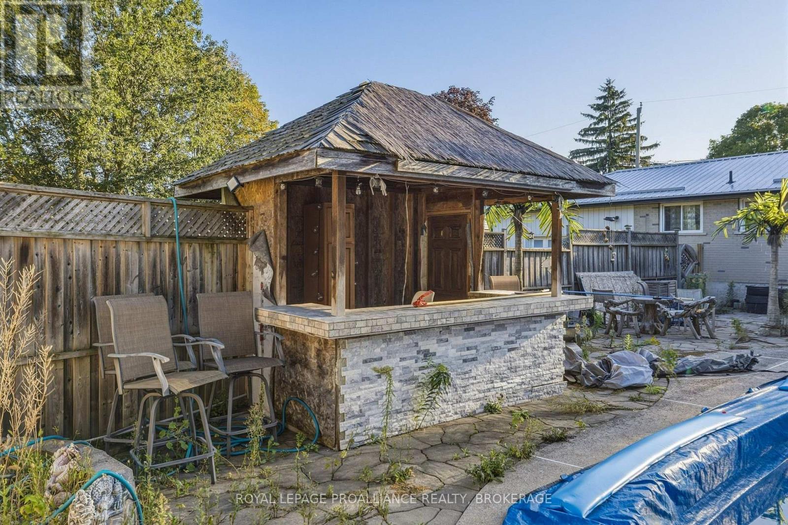 420 MAPLE RIDGE DRIVE - 7