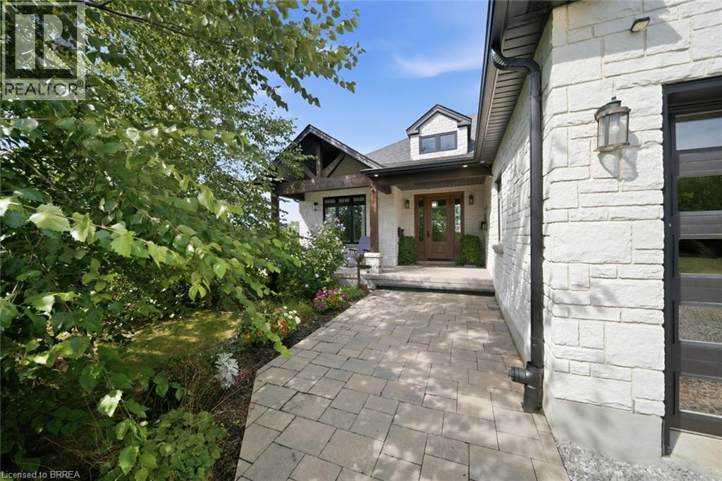 301 COCKSHUTT Road, Brantford — photo 5