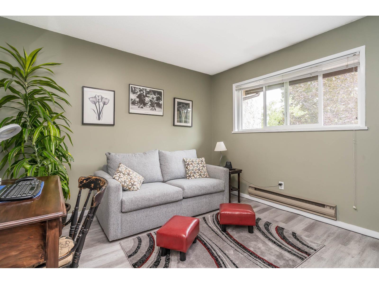 10 34755 OLD YALE ROAD, Abbotsford