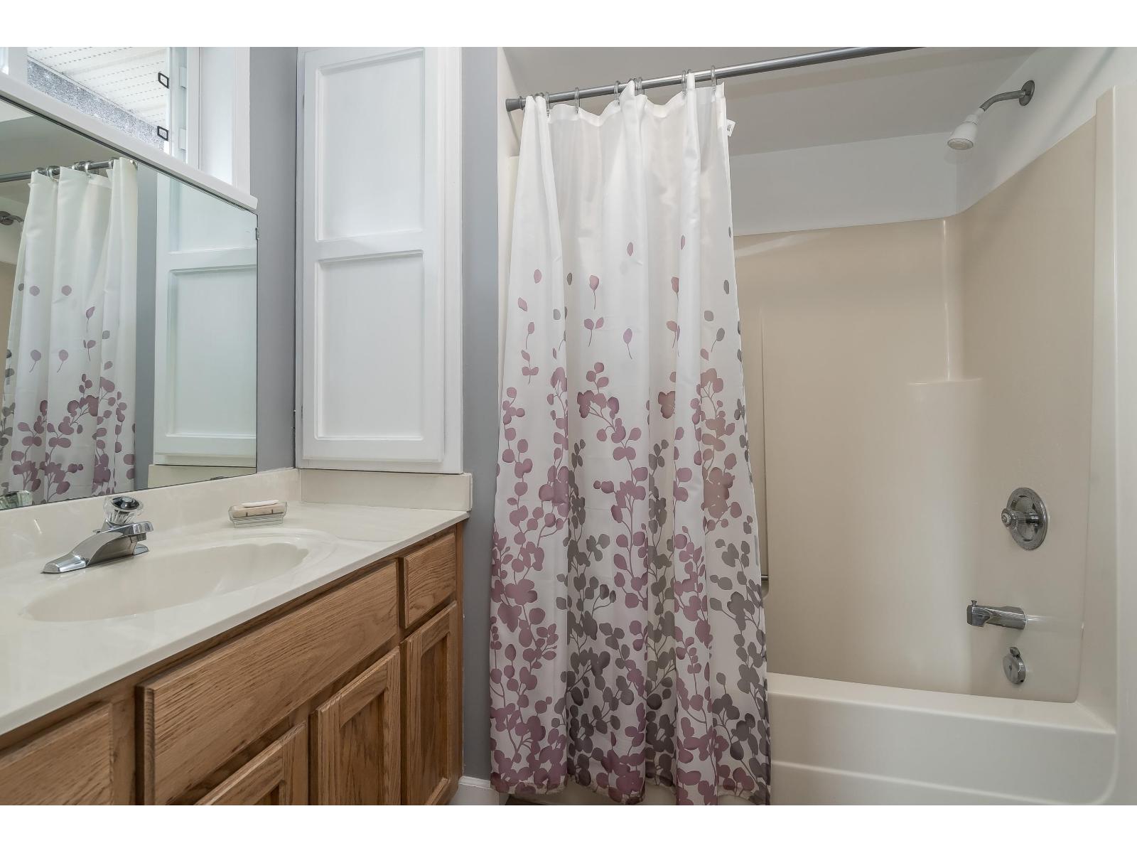 10 34755 OLD YALE ROAD, Abbotsford