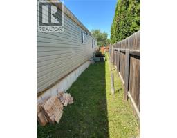 C2 1455 9th Avenue Ne, Moose Jaw, SK S6J1C6 Photo 18