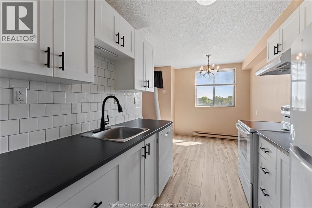 3936 WYANDOTTE STREET East Unit# 509, Windsor — photo 9