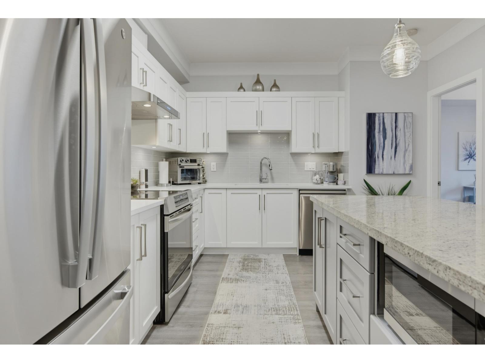 209 20630 DOUGLAS CRESCENT, Langley — photo 4