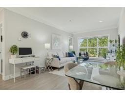 209 20630 Douglas Crescent, Langley, BC V3A4B8 Photo 10
