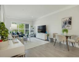 209 20630 Douglas Crescent, Langley, BC V3A4B8 Photo 8