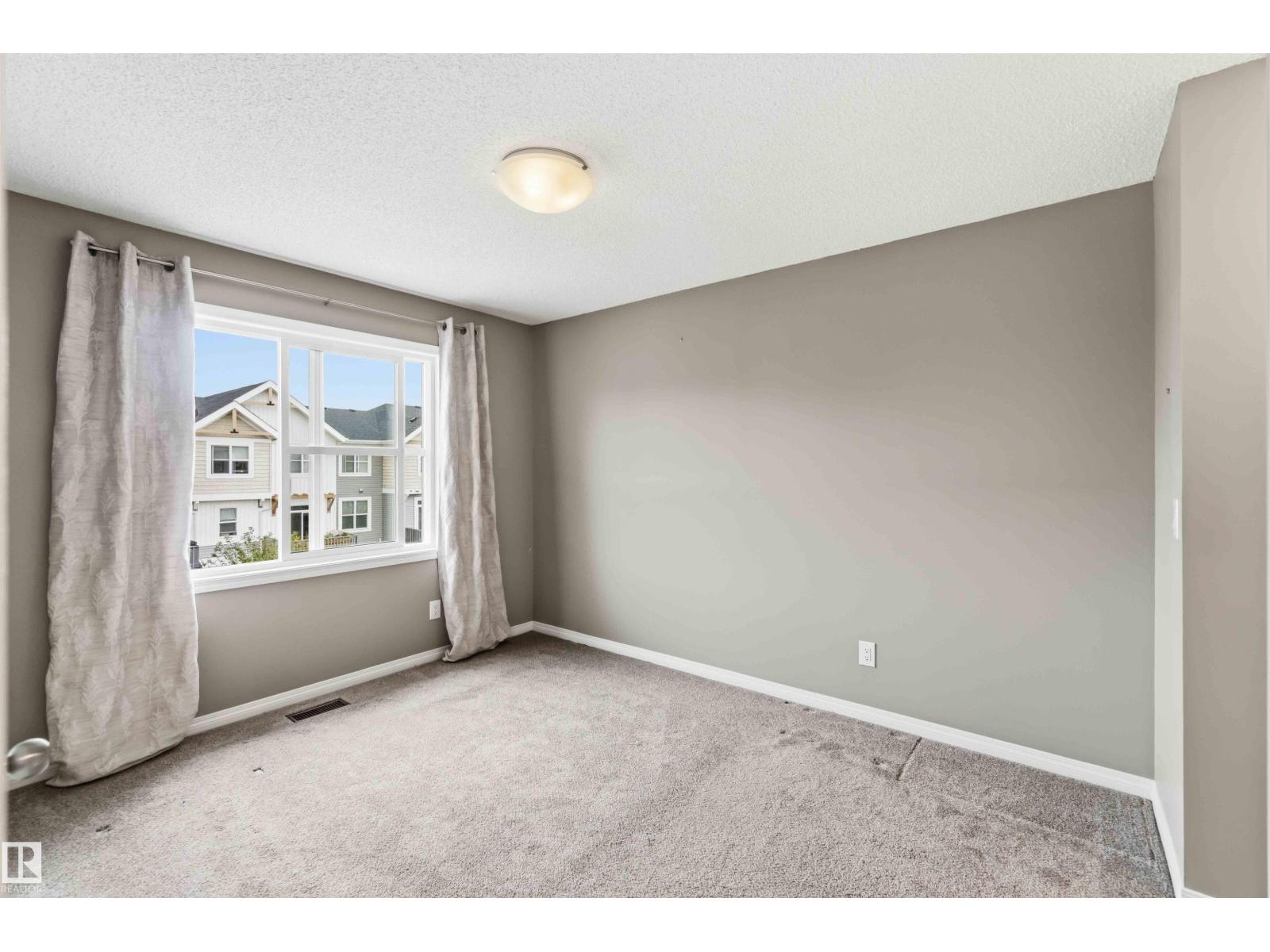 20127 19 AV NW - 18