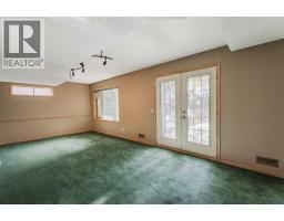 135 Canterbury Court SW - photo 39