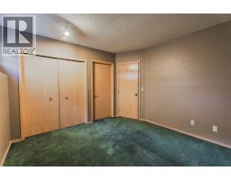 135 Canterbury Court SW - photo 41