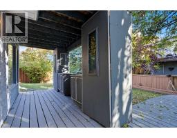 135 Canterbury Court SW - photo 44