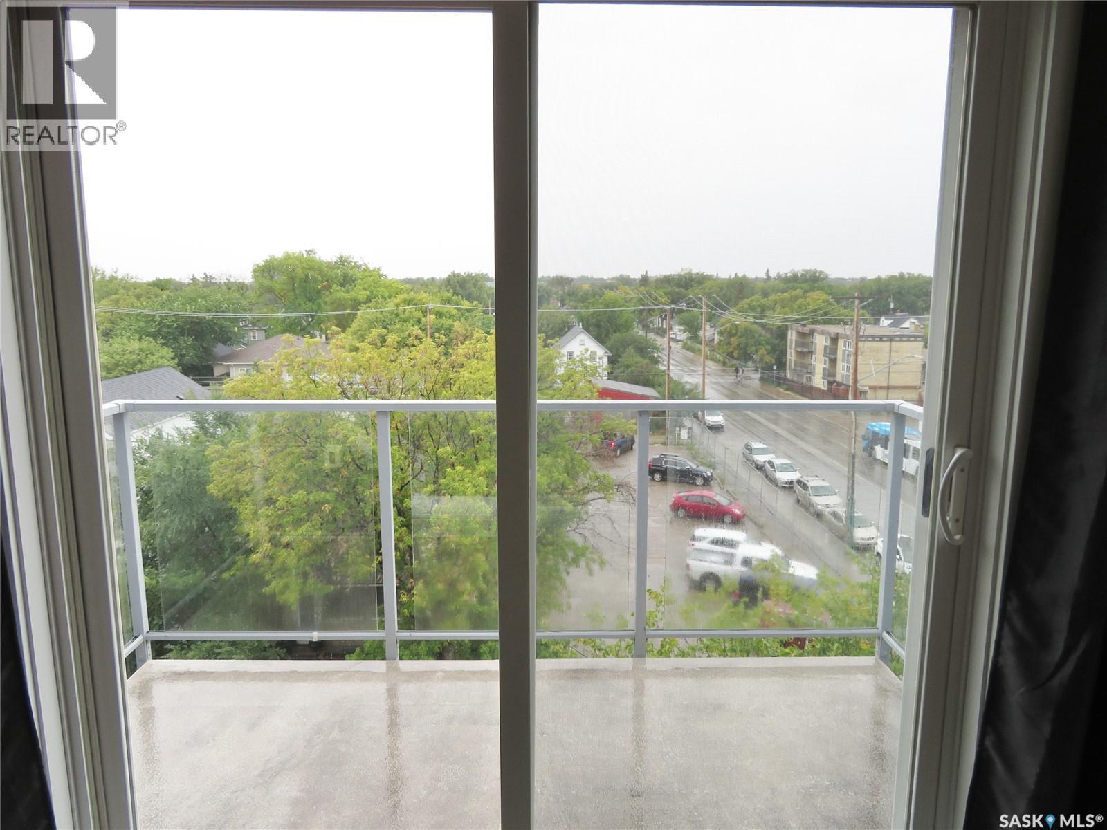 404 404 C AVENUE S, Saskatoon — photo 5