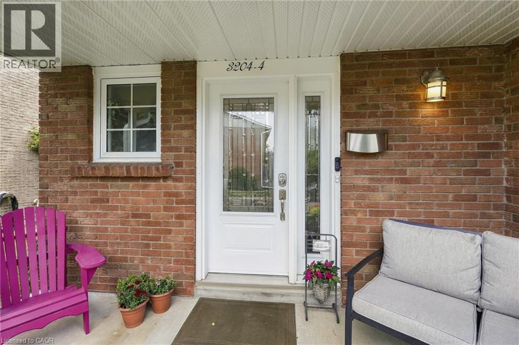 3204 NEW Street Unit# 4, Burlington — photo 3