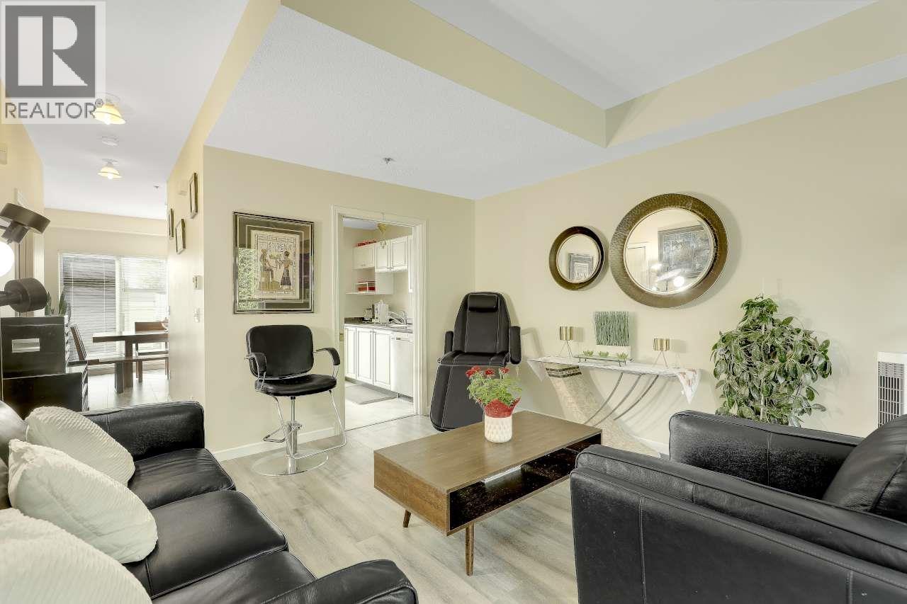45 2728 CHANDLERY PLACE, Vancouver — photo 8