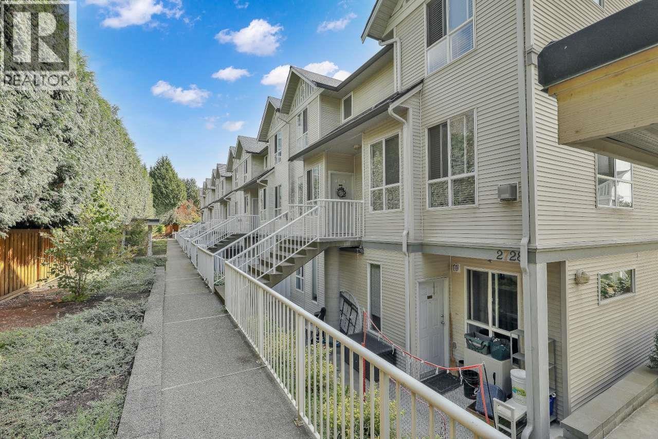 45 2728 CHANDLERY PLACE, Vancouver — photo 2