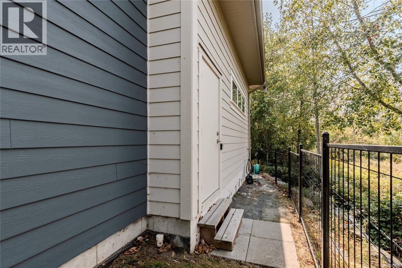 #103 5644 Linley Valley Dr - Image 32