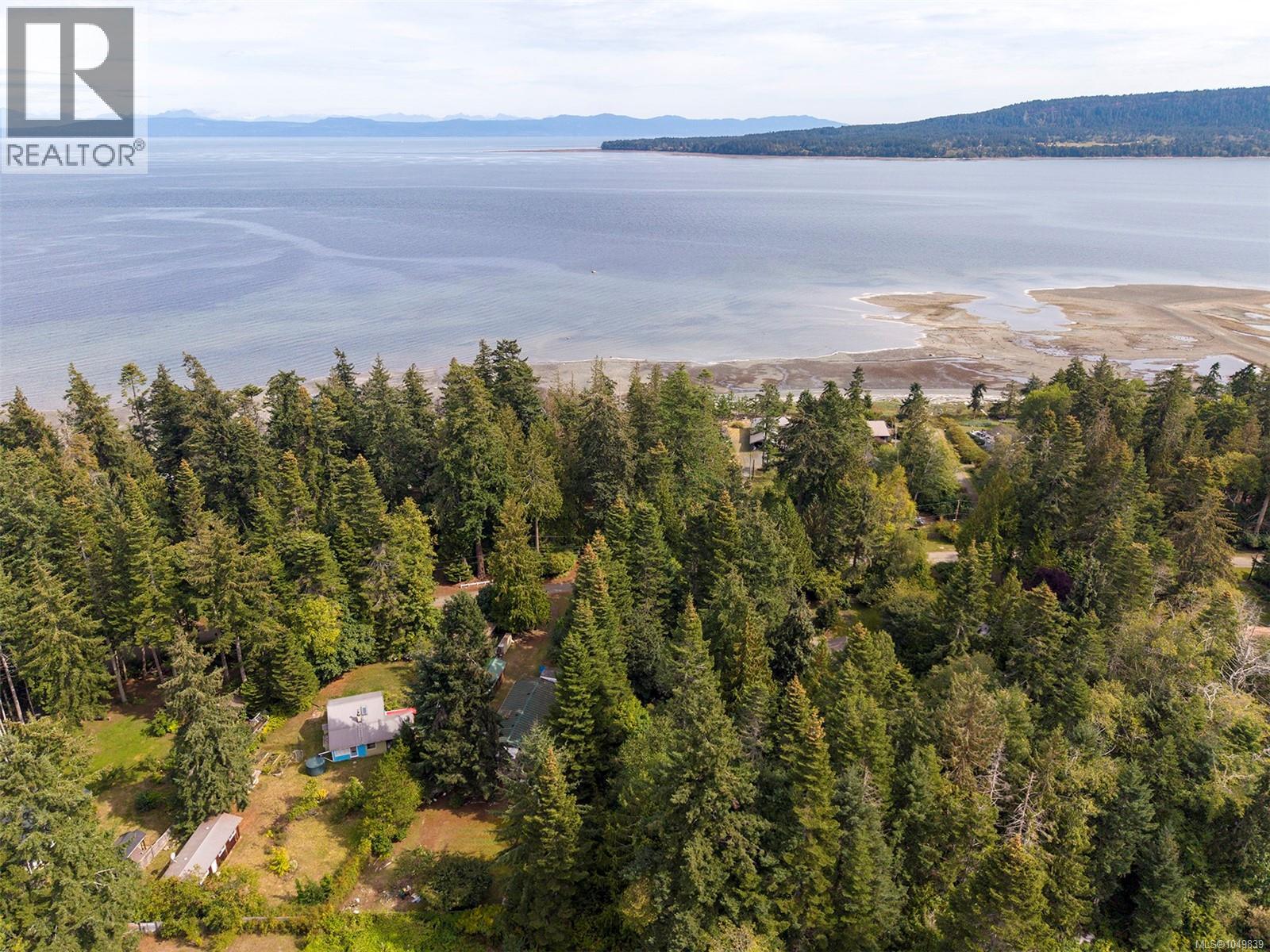 1701 Dalziel Rd, Denman Island — photo 1