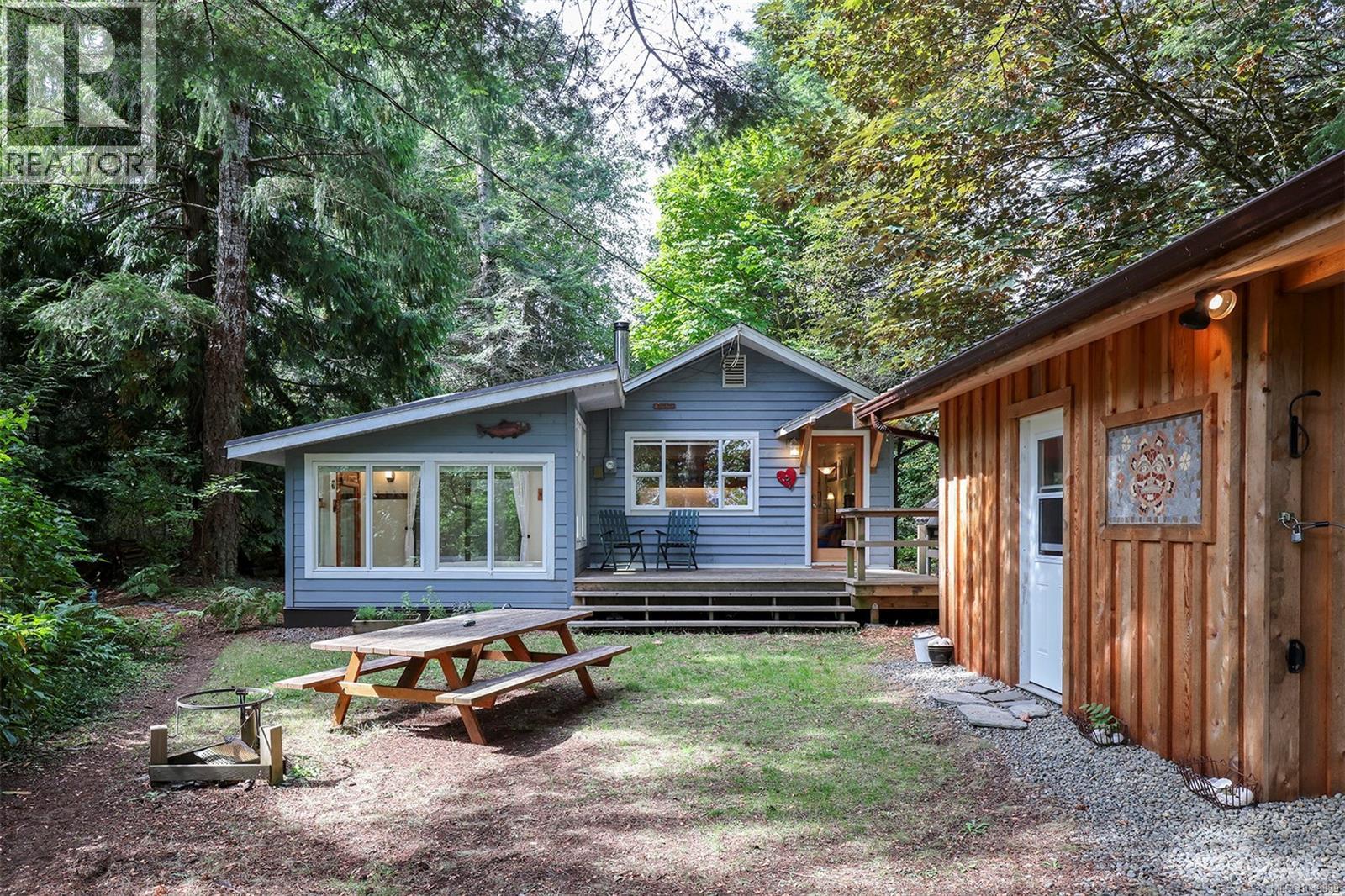 1701 Dalziel Rd - Image 13