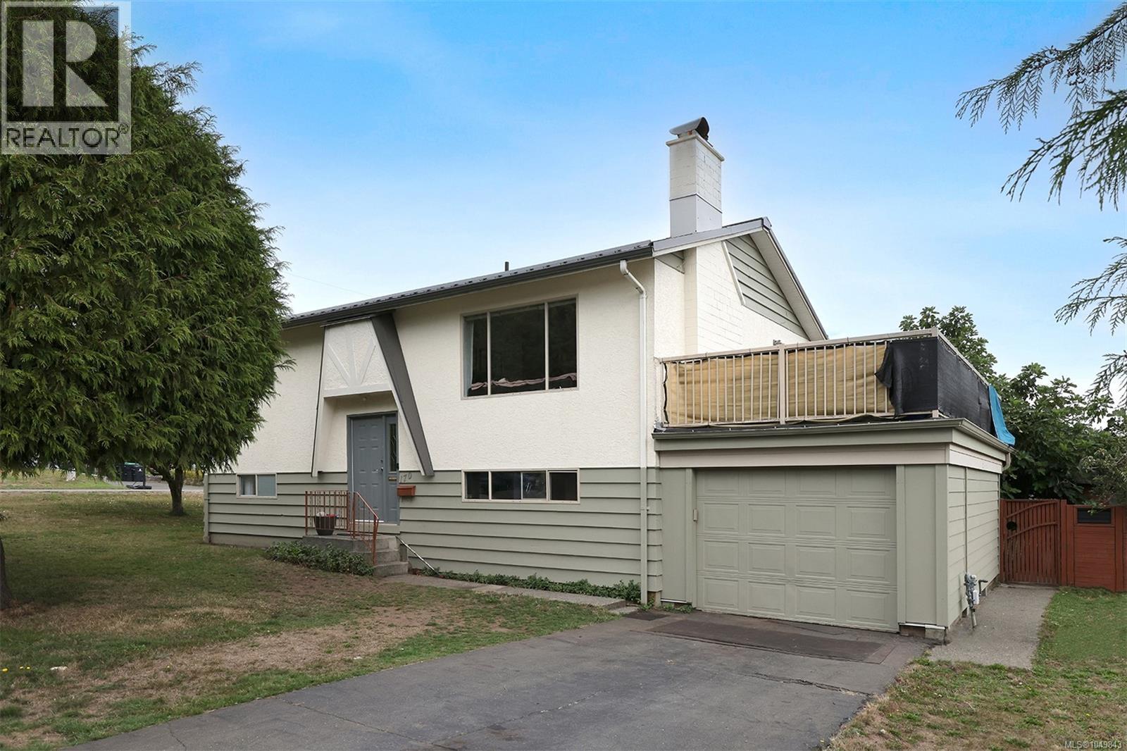 170 Stewart St, Comox — photo 1