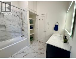 667 72nd Avenue, Grand Forks, BC V0H1H0 Photo 27