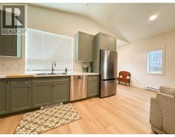 667 72nd Avenue, Grand Forks, BC V0H1H0 Photo 15