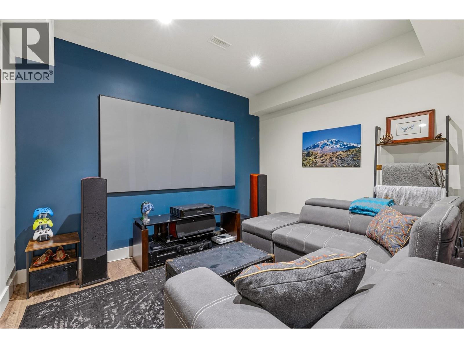 147 Skyland Drive, Kelowna