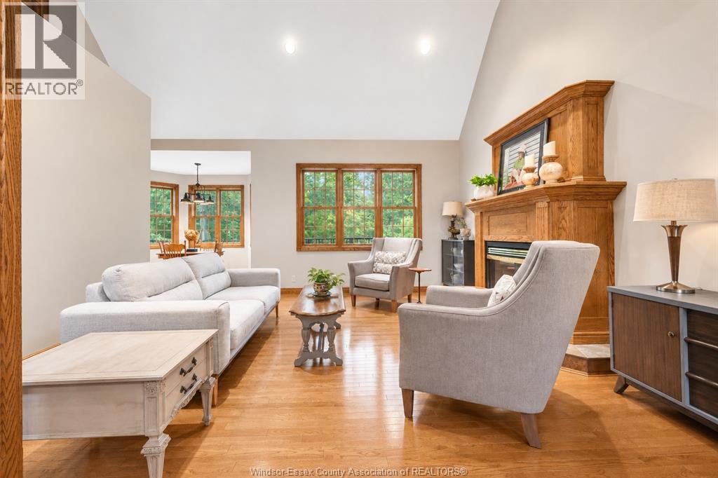 1340 GRAHAM Sideroad - 11