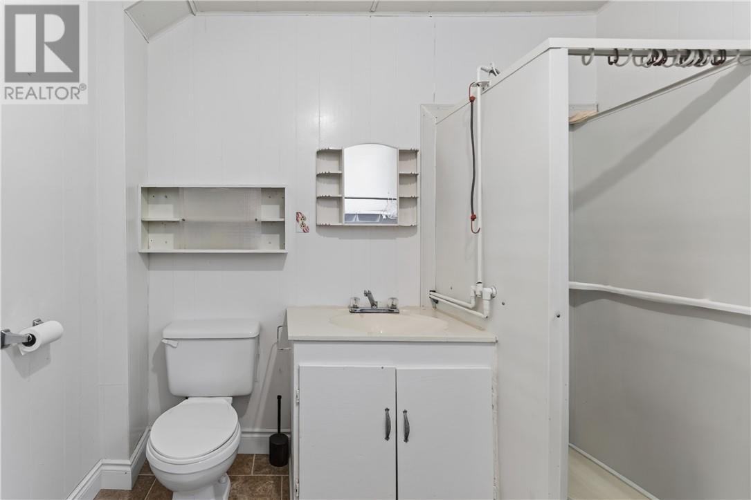 269 Ninth Avenue - Image 30