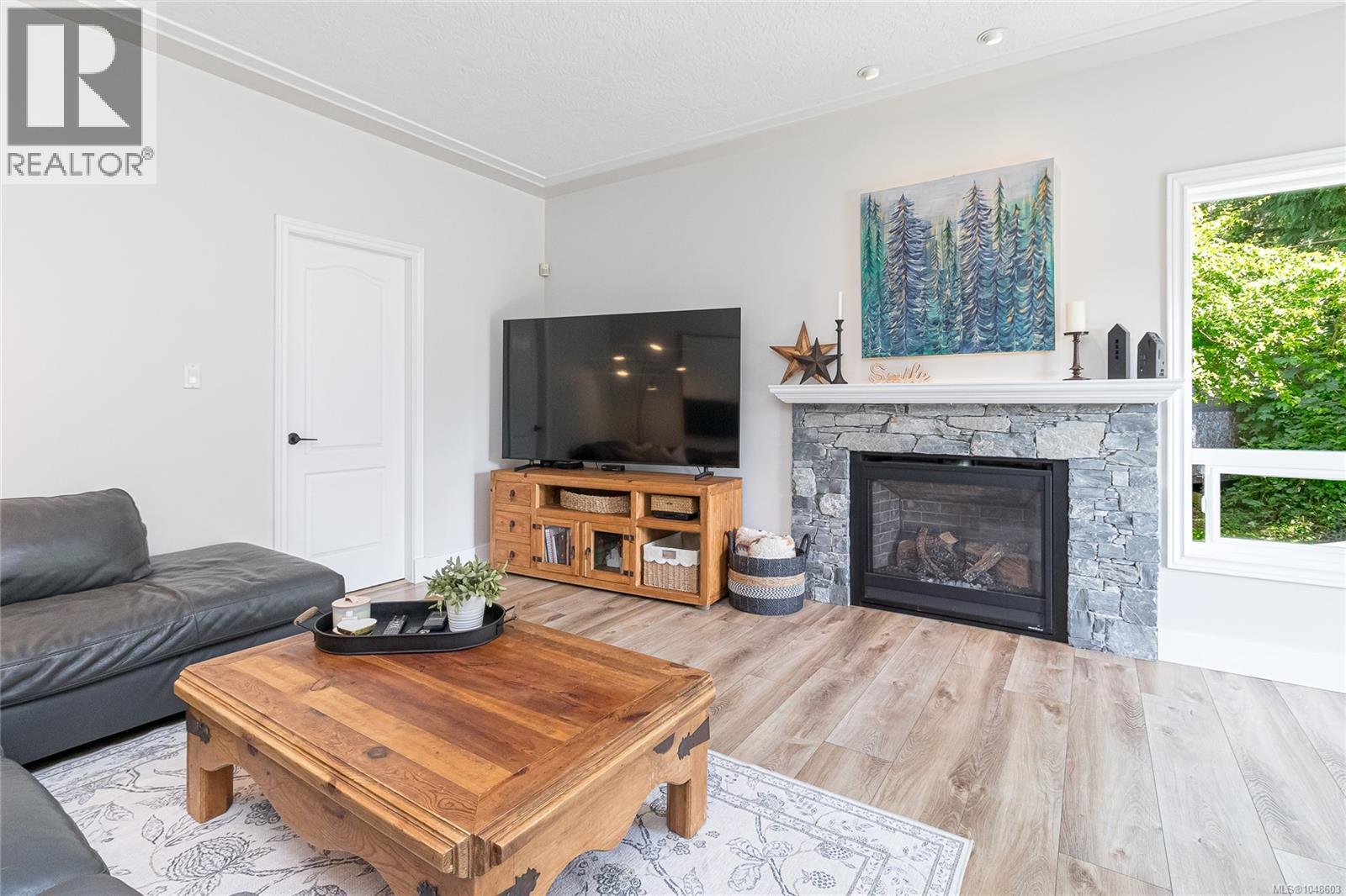 1650 Tatlow Rd, North Saanich
