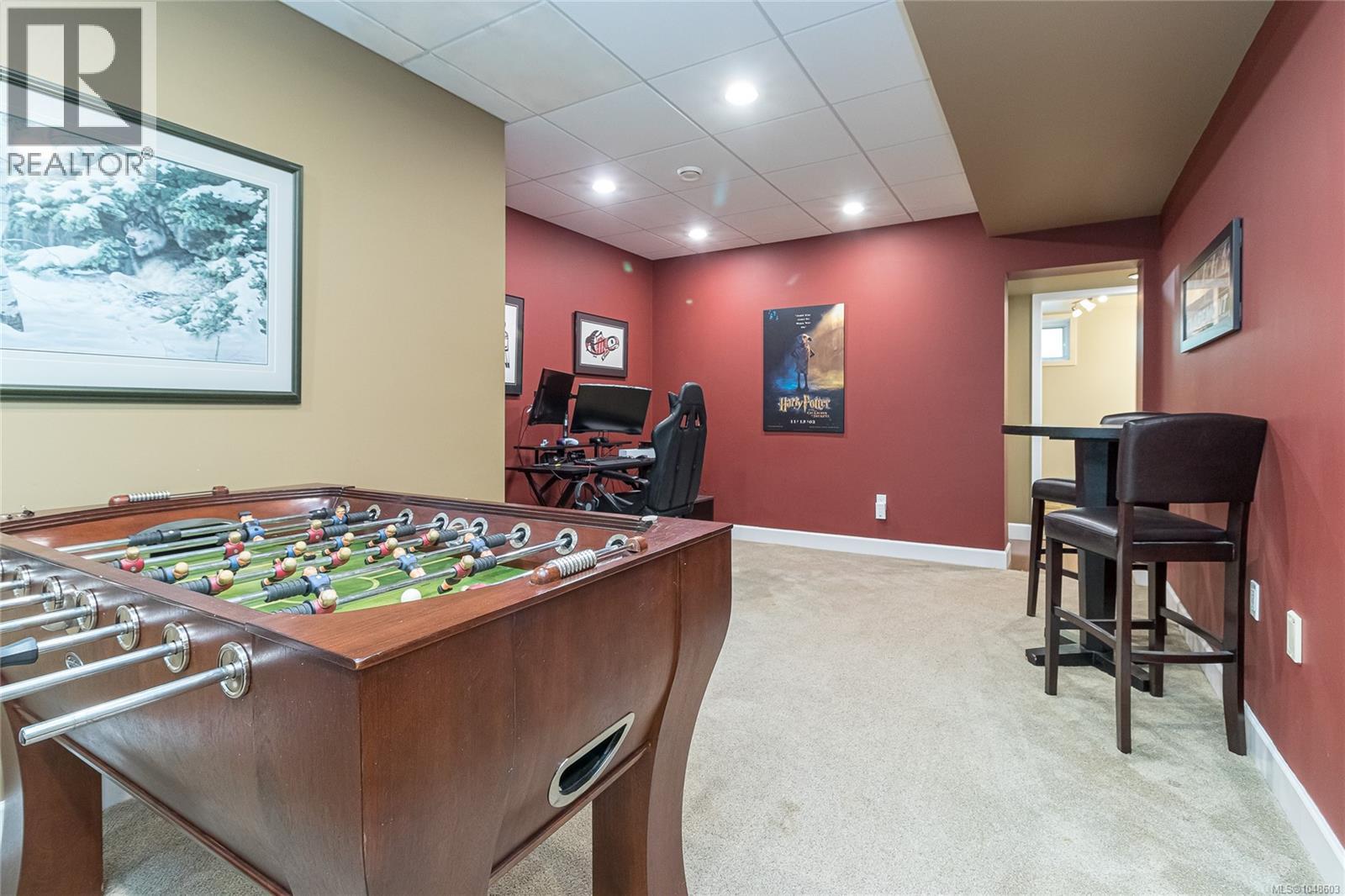 1650 Tatlow Rd, North Saanich