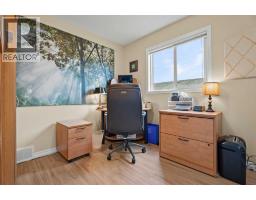 241 Sunset Heights, Cochrane, AB T4C0E1 Photo 29