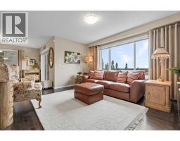 Primary Bedroom - 241 Sunset Heights, Cochrane, AB T4C0E1 Photo 9