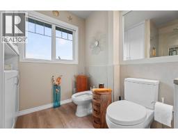 241 Sunset Heights, Cochrane, AB T4C0E1 Photo 25