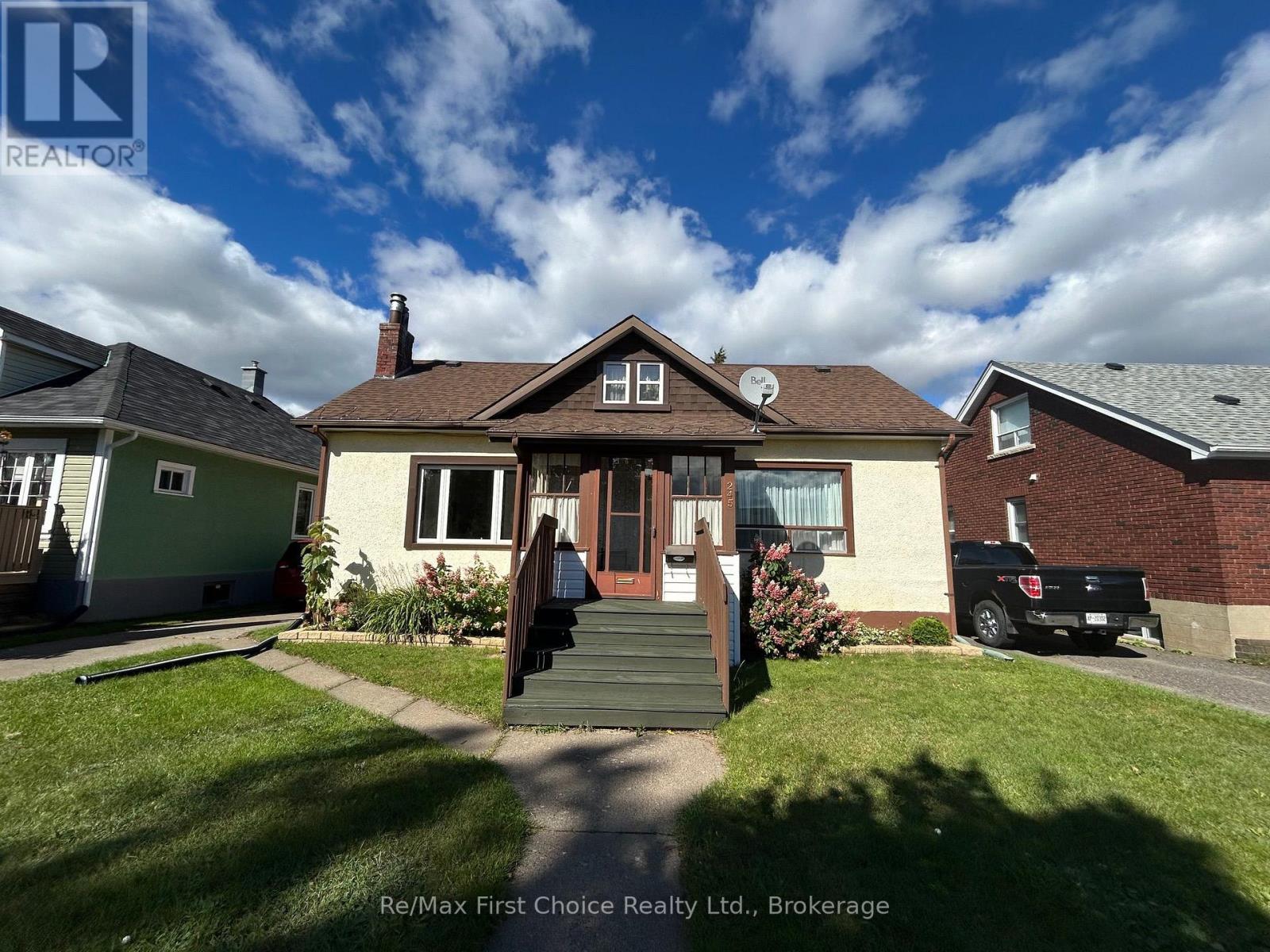 245 FRANCIS STREET W, Thunder Bay (Westfort)