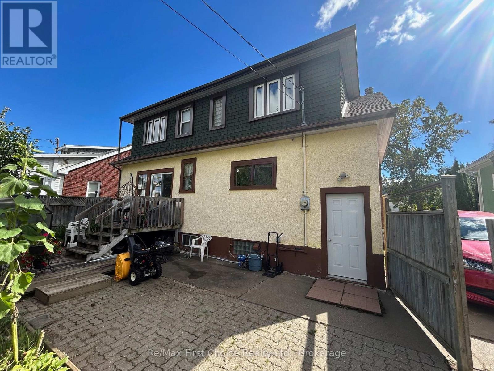 245 FRANCIS STREET W - 31