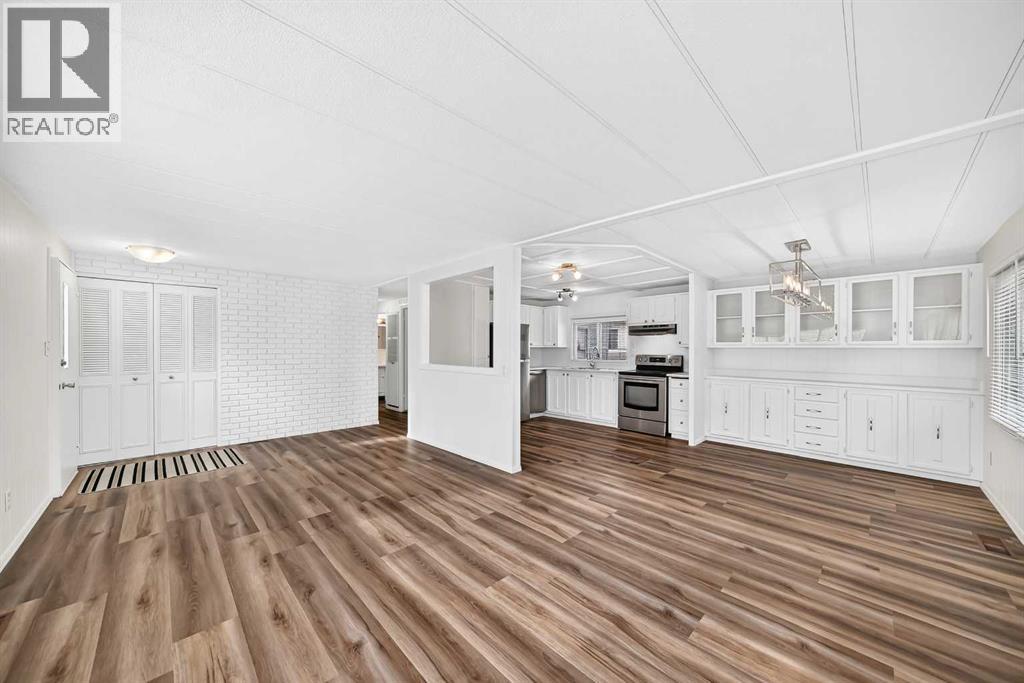 303, 99 Arbour Lake Road NW, Calgary, Alberta, T3G4E4