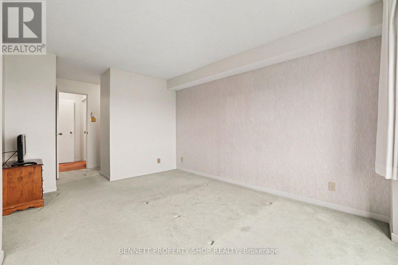 1 Bed, 1 Bath House for Sale in Ottawa – 803 – 80 SANDCASTLE DRIVE, Ottawa – MLS# X13787704 - Image 12