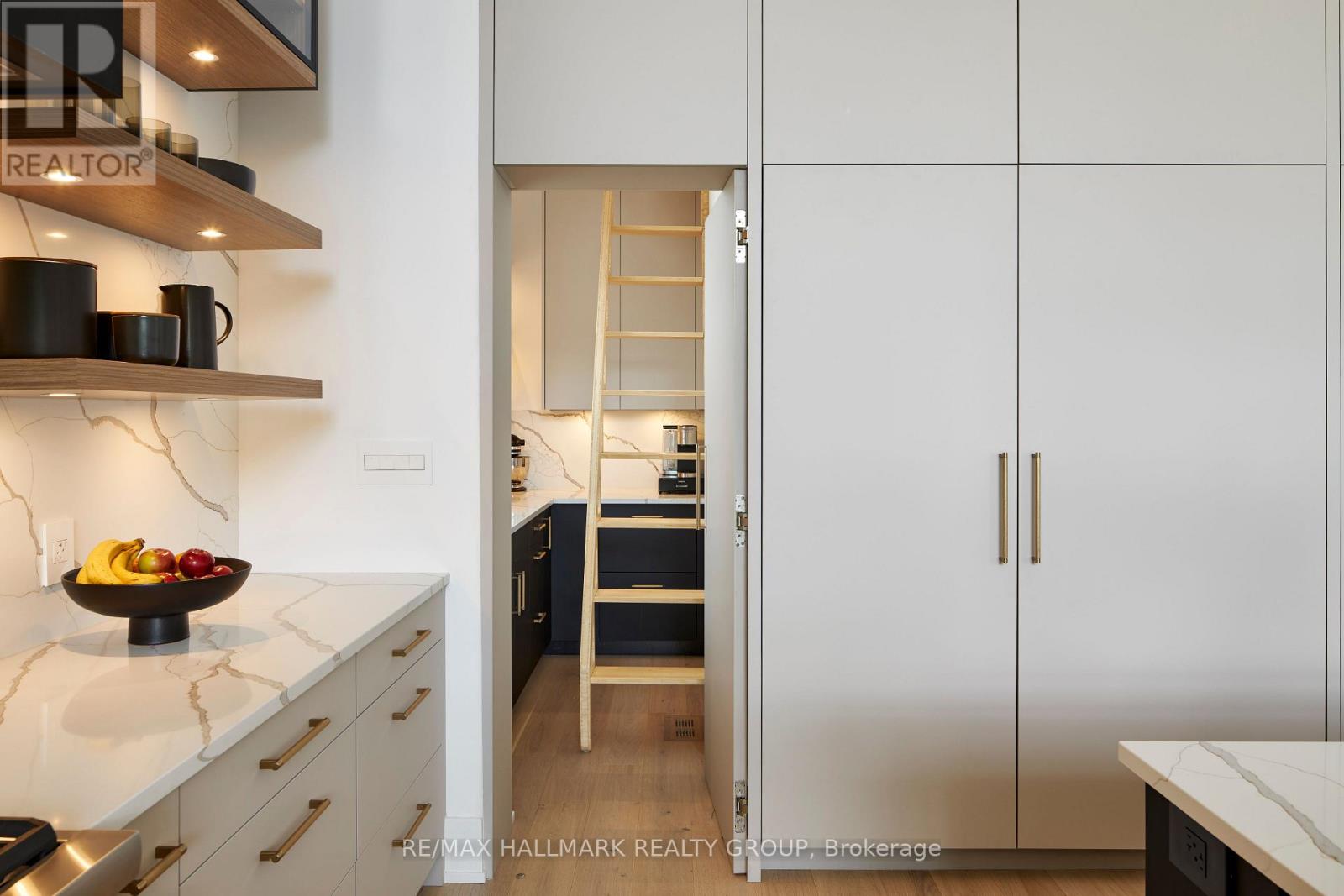 114 THEBERGE PRIVATE - 10