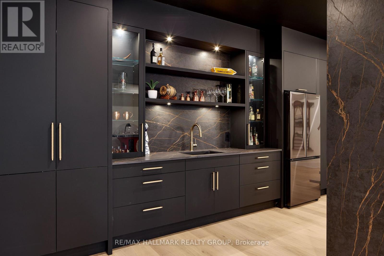 114 THEBERGE PRIVATE - 31