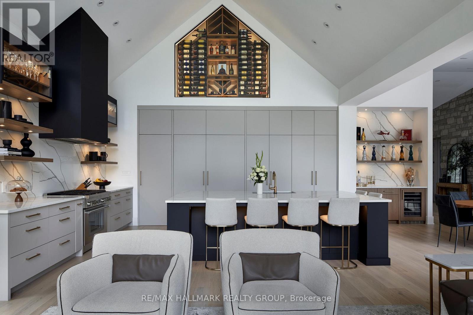 114 THEBERGE PRIVATE - 8