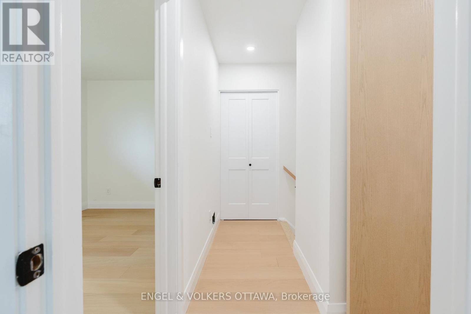 825 DE SALABERRY STREET, Ottawa. Luxury613. By Peter Sagos - Image 26