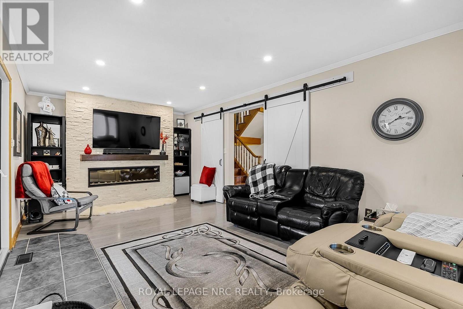 77 ST. AUGUSTINE DRIVE - Image 12