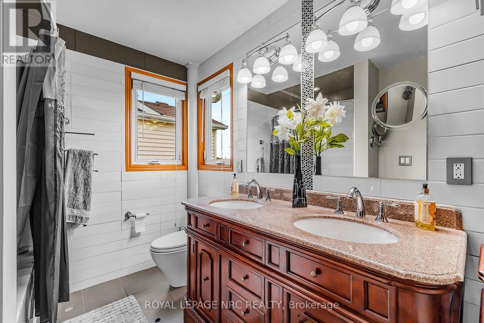 77 ST. AUGUSTINE DRIVE - 18
