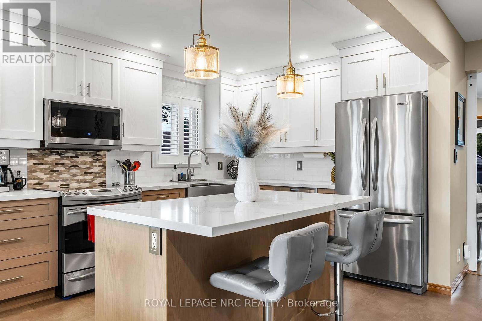 77 ST. AUGUSTINE DRIVE, St. Catharines (Secord Woods) — photo 6