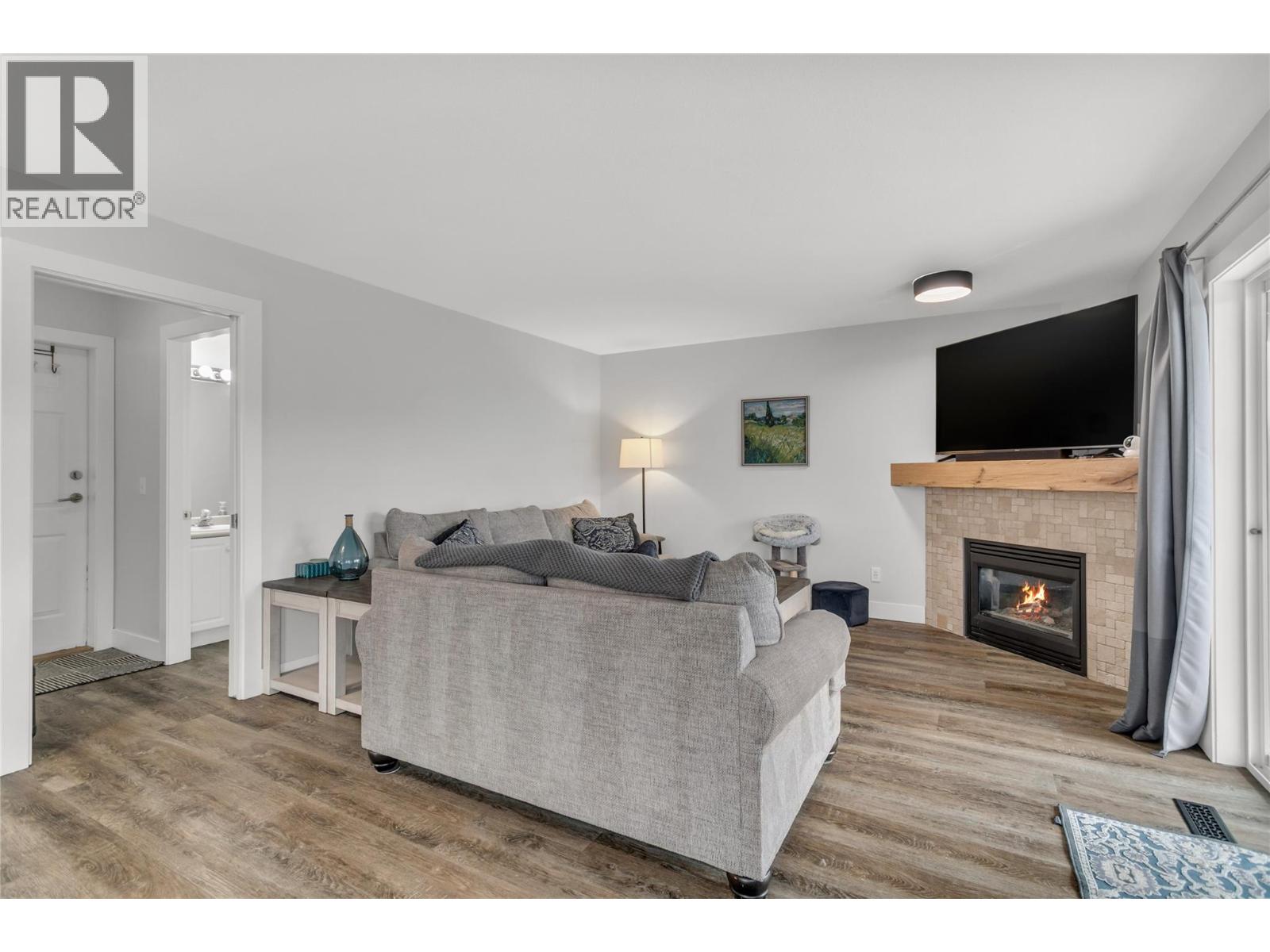  3819 Glen Canyon Drive, West Kelowna